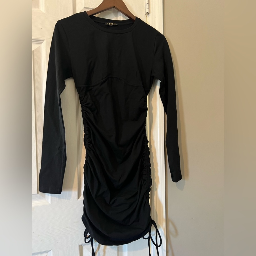 OFFERS⁉️ BLACK RUCHED DRESS 🖤 - Picture 6 of 6